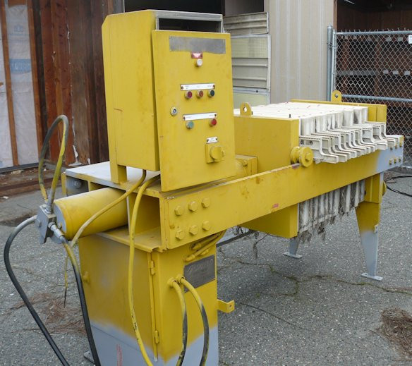 Supaflo Manual Filter Press, Model No. Kp-630/11-38)